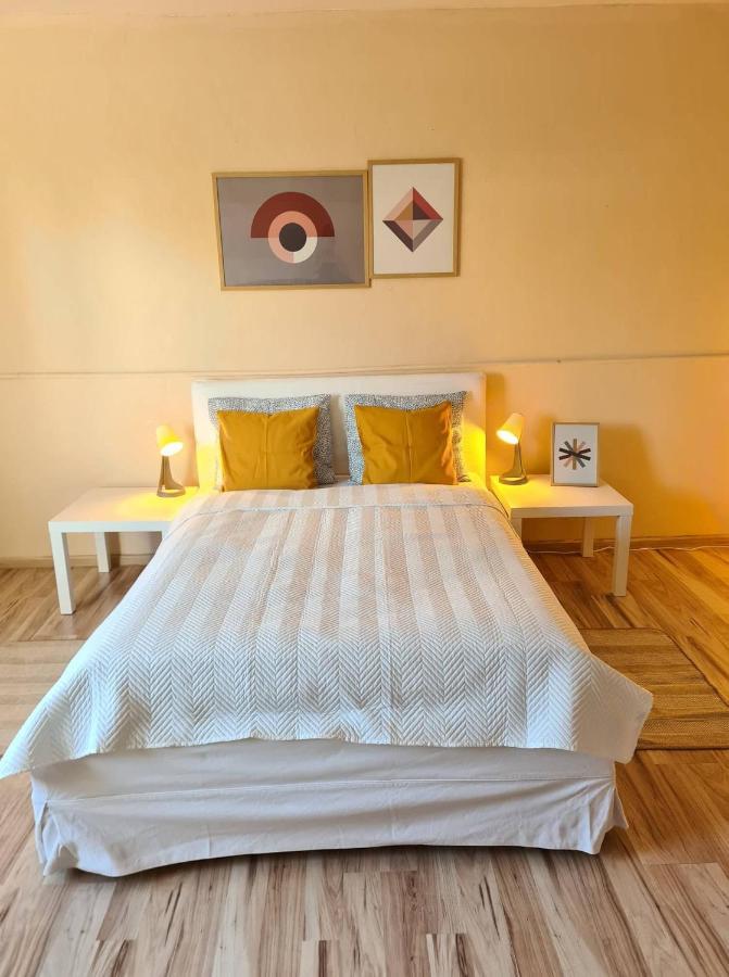 Cosy Vacation House In The Village Veľký Meder Екстериор снимка